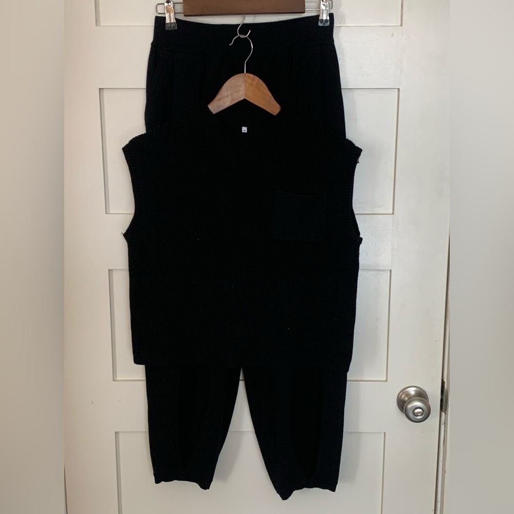 Women's Knit Pants and Top Set in Black